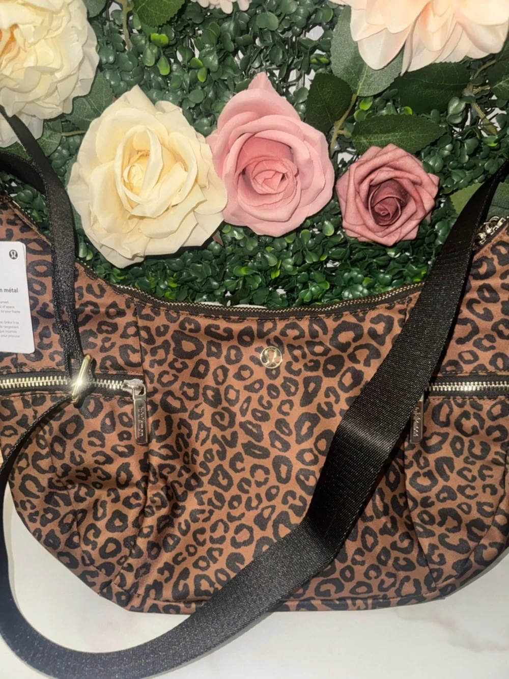Lululemon Slouchy Sling Bag Leopard Print Gold Hardware NWT - Picture 3 of 10
